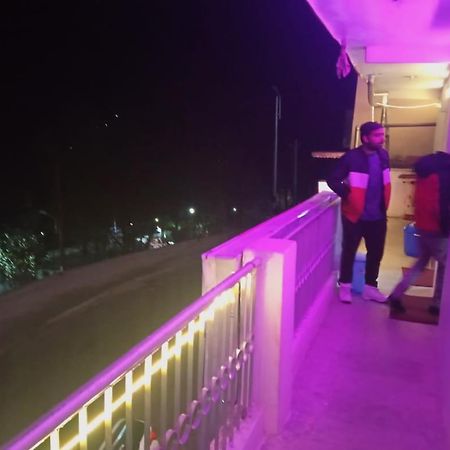 Badri Kedar Hometay Joshimath Luaran gambar